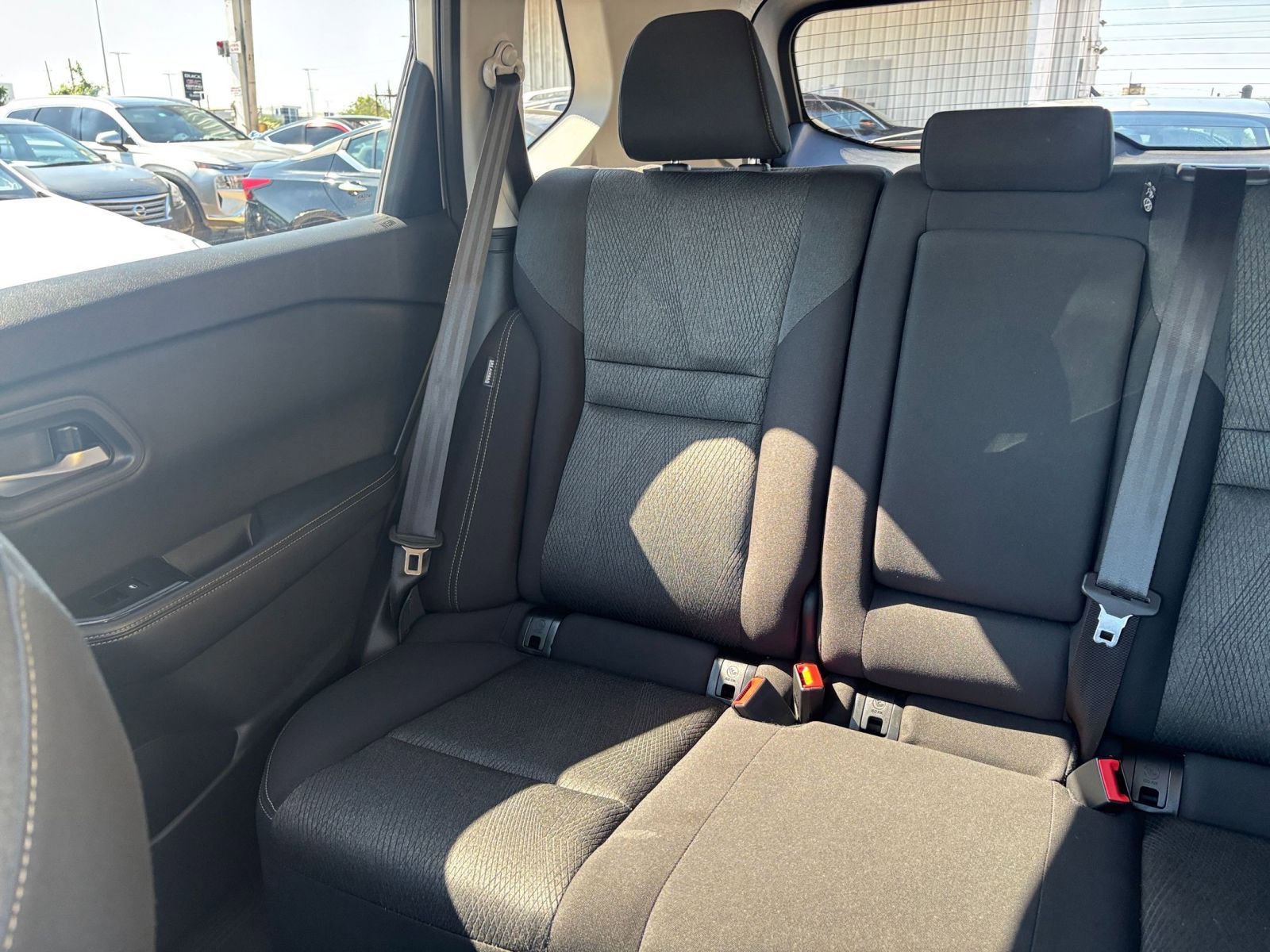 Used 2025 Nissan Rogue SV AWD/4WD image 41