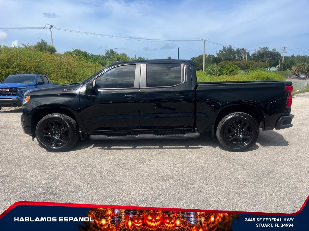 Used 2023 Chevrolet Silverado 1500 RST AWD/4WD image 8