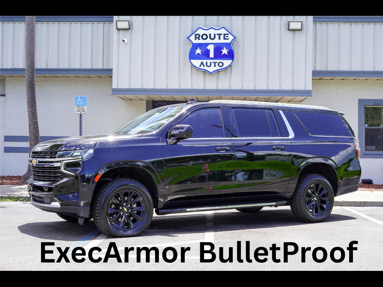 Used 2021 Chevrolet Suburban LT AWD/4WD image 1