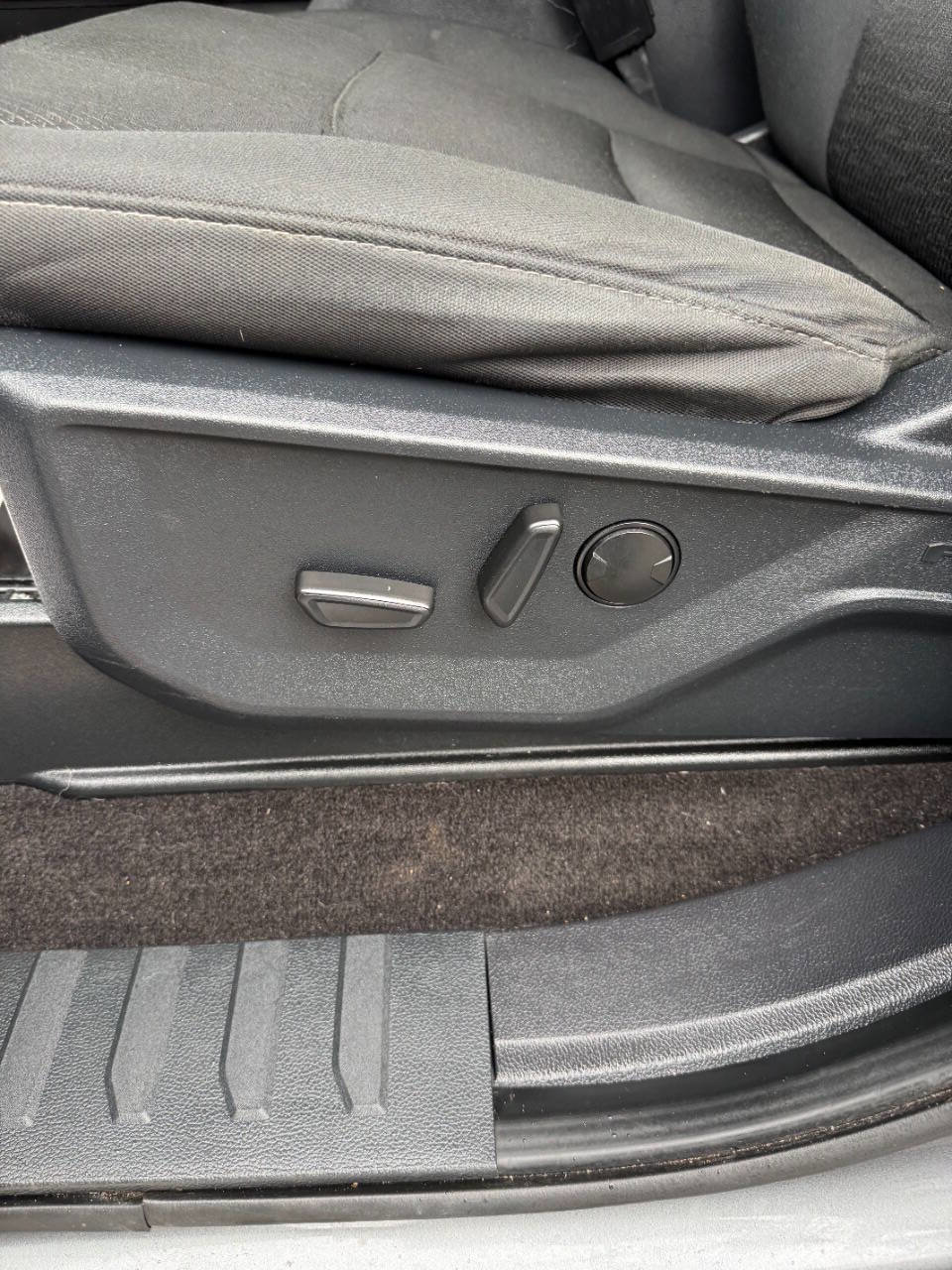 Used 2022 Ford F150 XLT w/ Equipment Group 302A High image 16