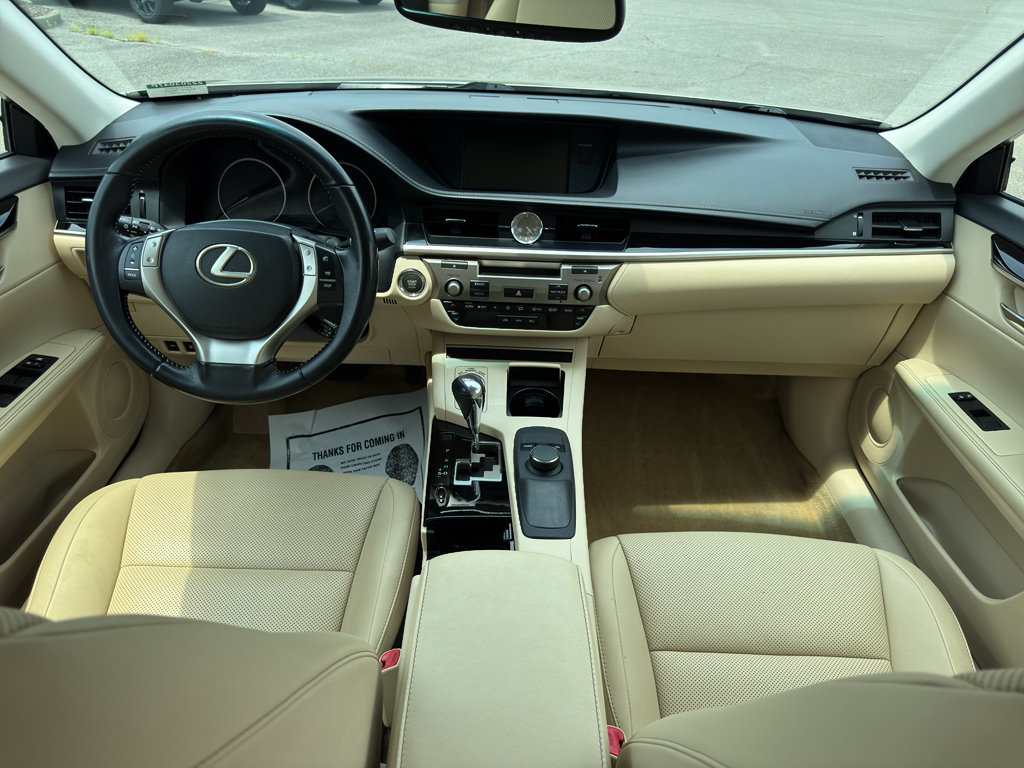 Used 2015 Lexus ES 350 FWD image 25