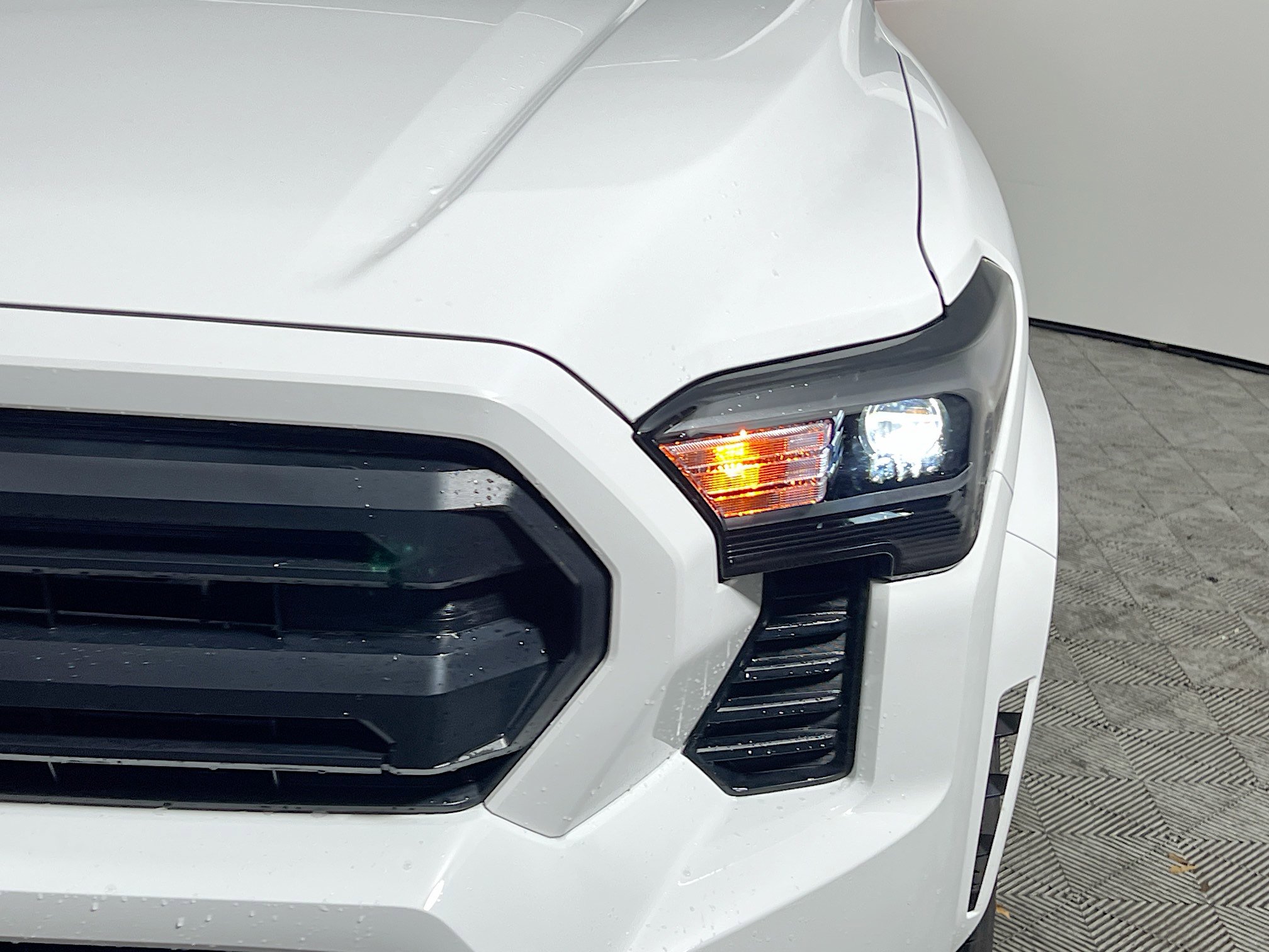 Used 2024 Toyota Tacoma SR5 image 12