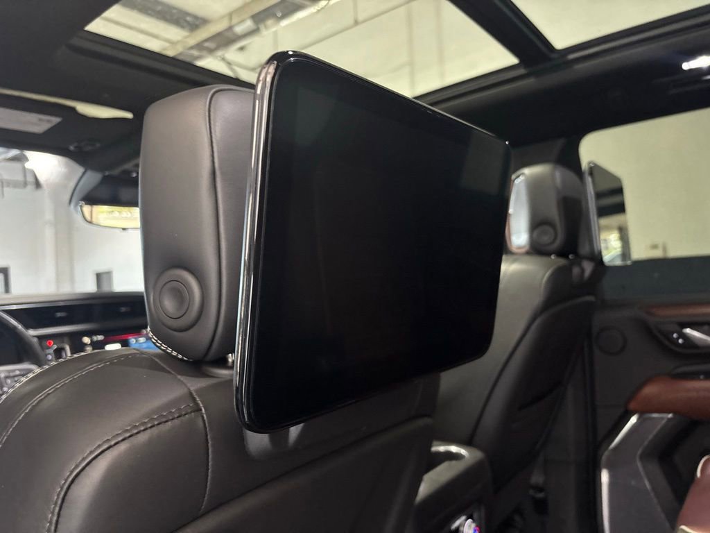 Used 2023 GMC Yukon XL Denali Ultimate image 7