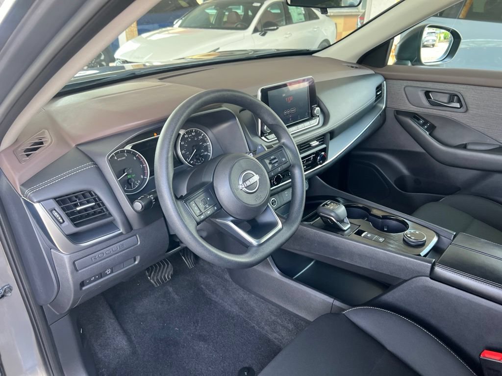 Certified 2023 Nissan Rogue S AWD/4WD image 6