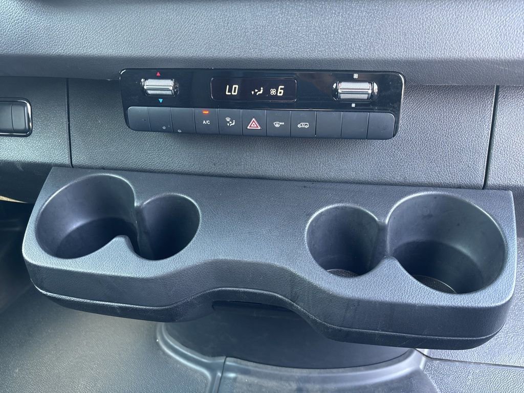 Used 2023 Mercedes-Benz Sprinter 144 Cargo image 30