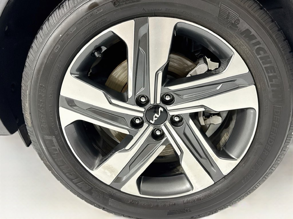 Used 2022 Kia Sorento SX Prestige AWD/4WD image 32