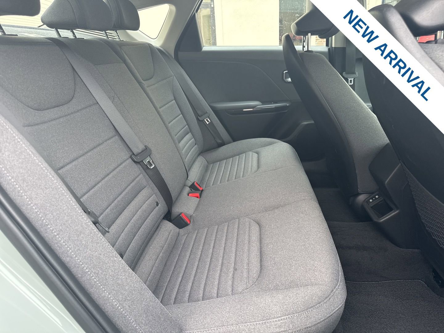 Used 2025 Kia K4 EX image 11