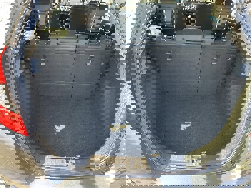 Used 2018 Honda Fit LX image 13