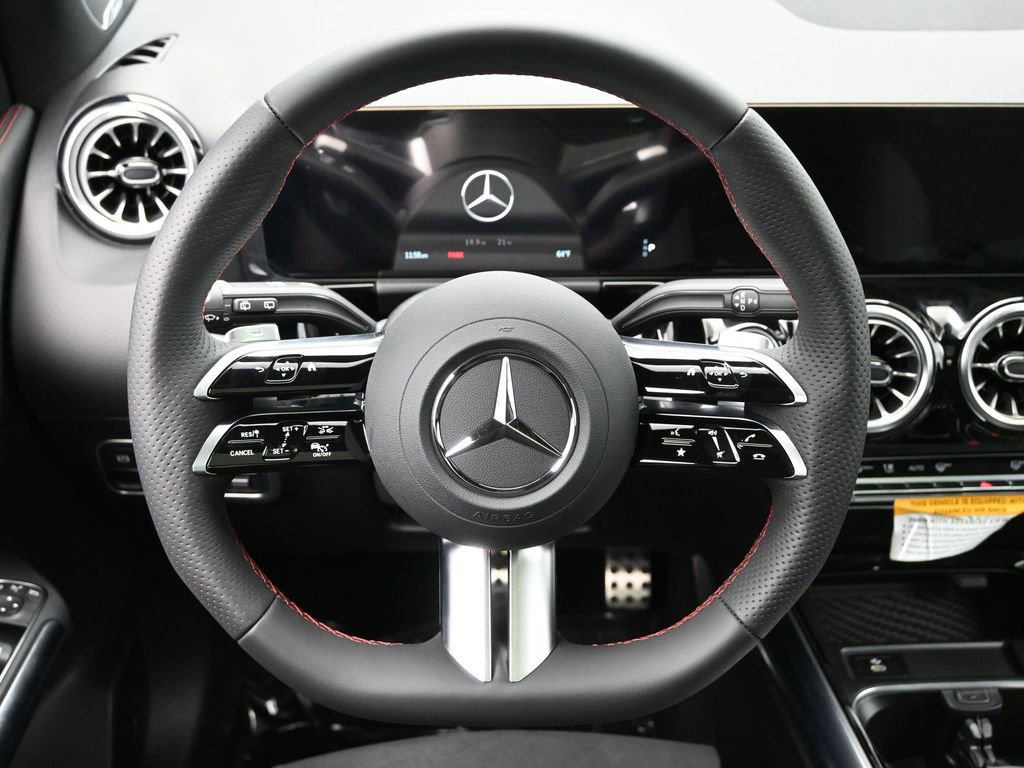 New 2025 Mercedes-Benz GLA 250 4MATIC image 19