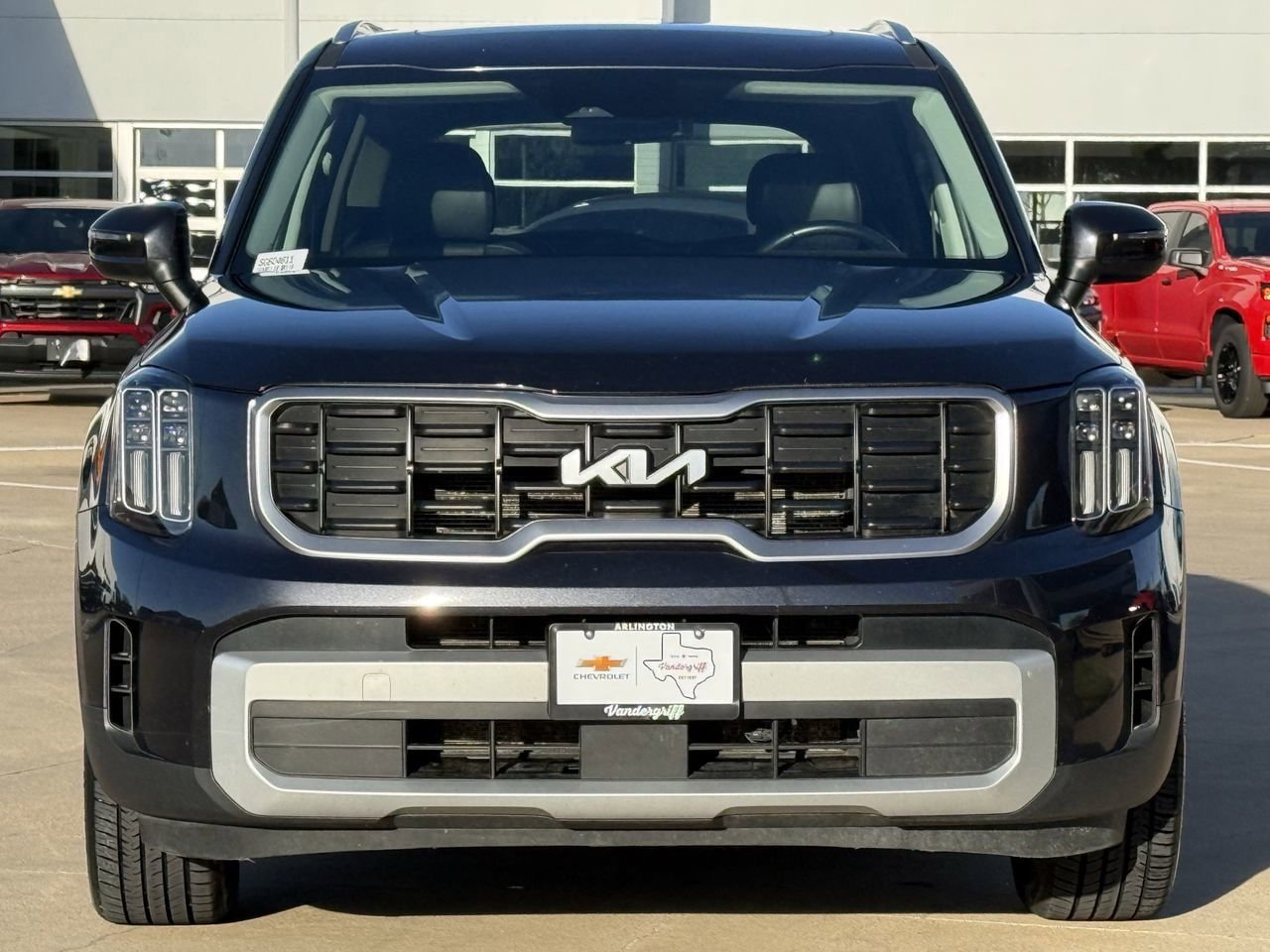 Used 2025 Kia Telluride S image 7