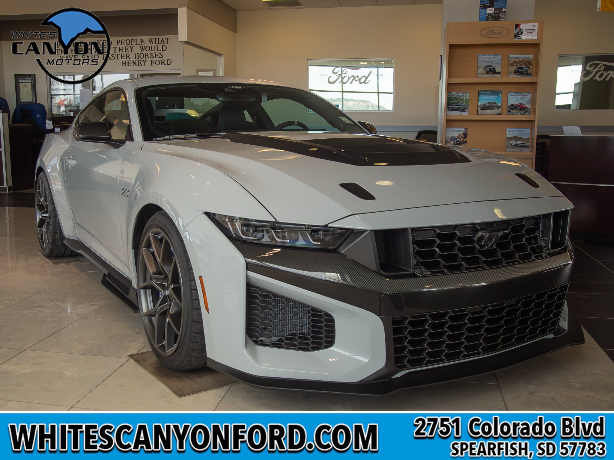 New 2026 Ford Mustang Dark Horse SC w/ Carbon Fiber Exterior Package RWD image 2