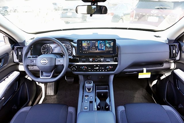 New 2026 Nissan Pathfinder SV FWD image 30