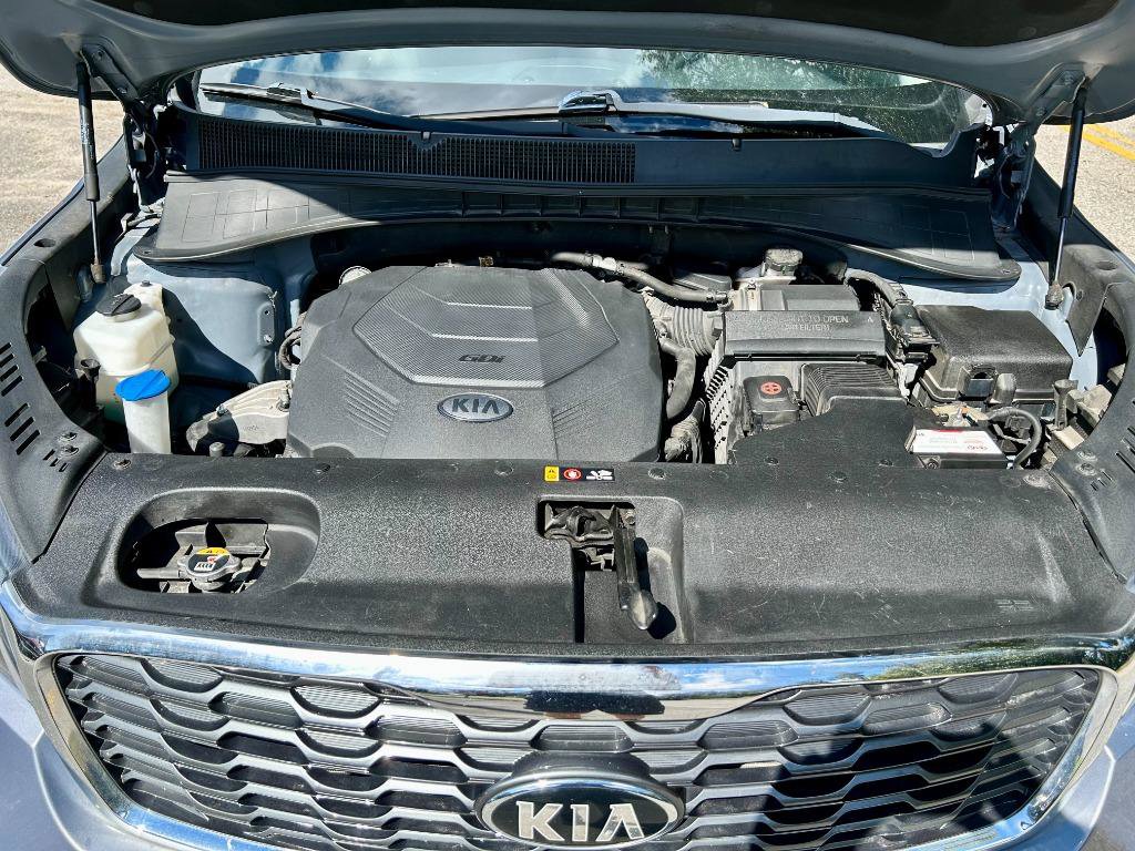 Used 2020 Kia Sorento S image 12