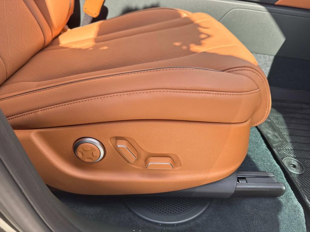 New 2026 Genesis GV80 2.5T Advanced image 16