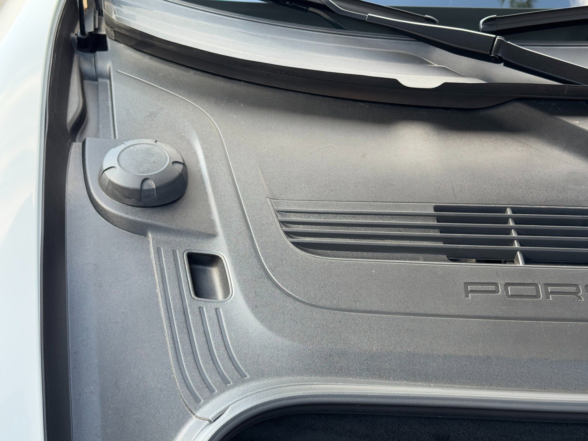 Used 2014 Porsche 911 Turbo S image 56