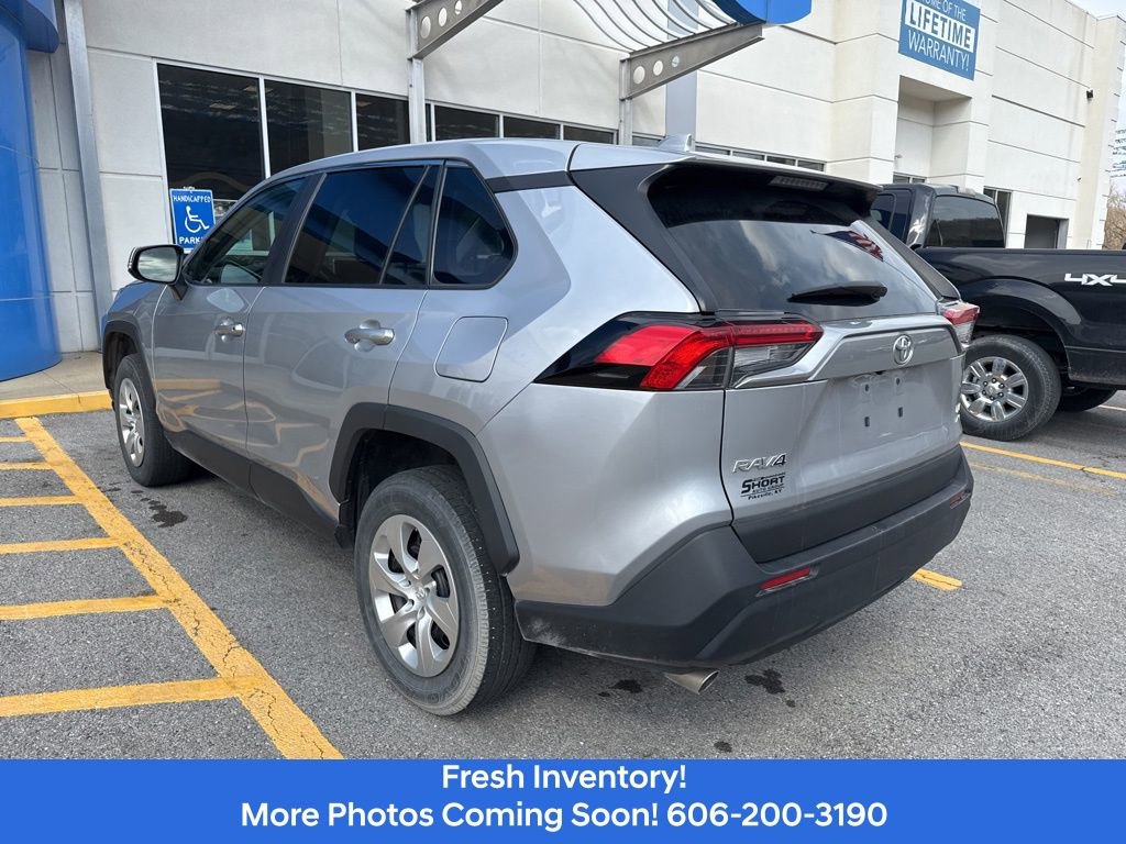 Used 2023 Toyota RAV4 LE image 8