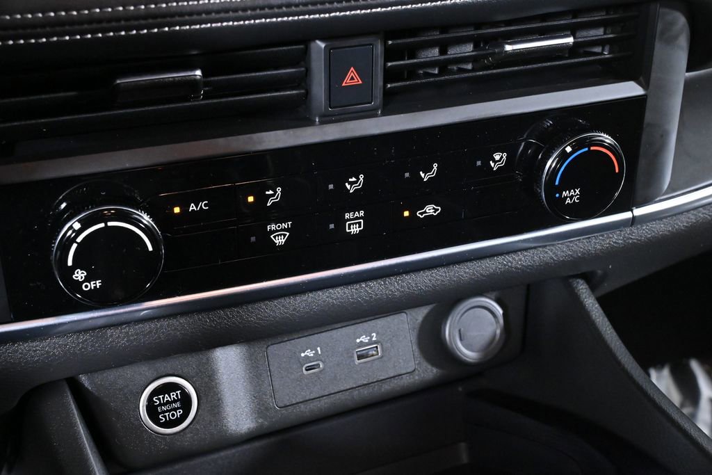 Certified 2023 Nissan Rogue S image 18