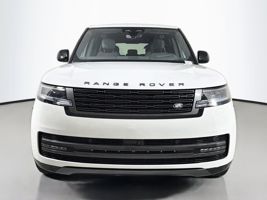 New 2026 Land Rover Range Rover Long Wheelbase SE AWD/4WD image 2