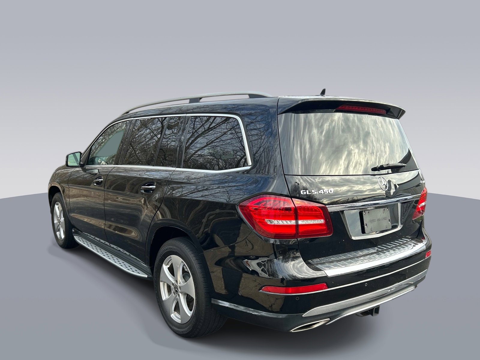 Used 2018 Mercedes-Benz GLS 450 4MATIC image 5