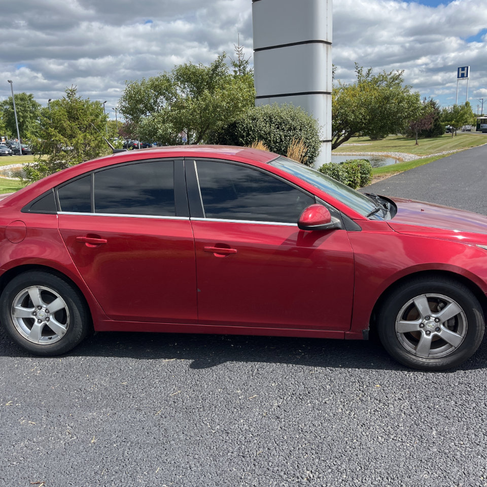 Used 2014 Chevrolet Cruze LT image 4