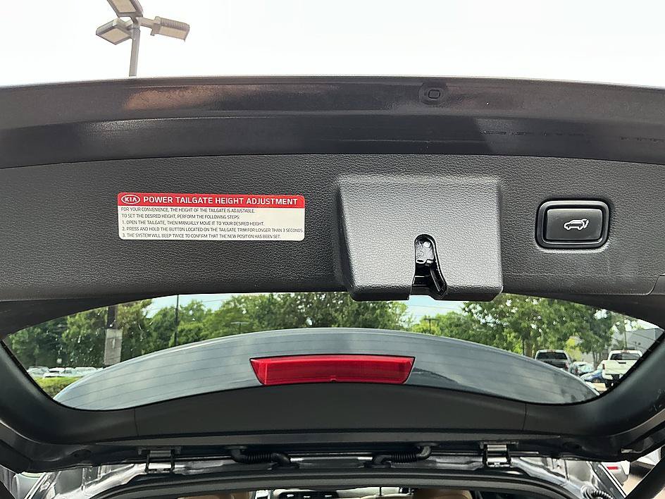 Used 2021 Kia Telluride SX w/ Nightfall Edition Package AWD/4WD image 29
