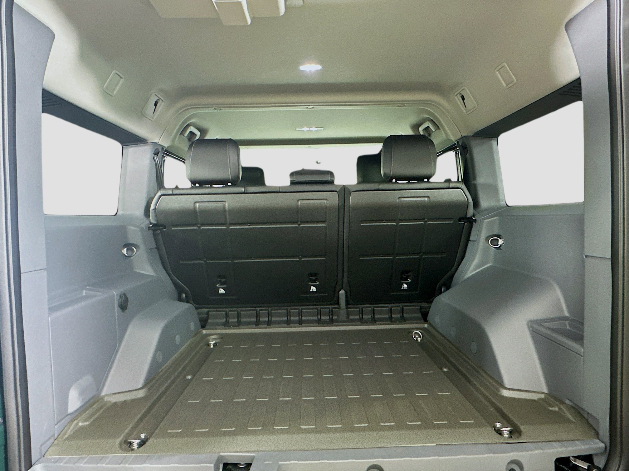 New 2025 INEOS Grenadier Station Wagon AWD/4WD image 45
