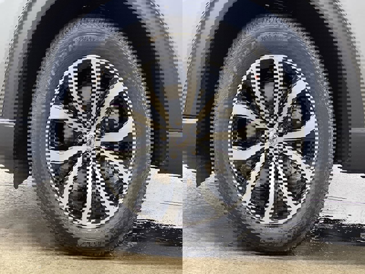 New 2025 Ford Explorer ST-Line image 10