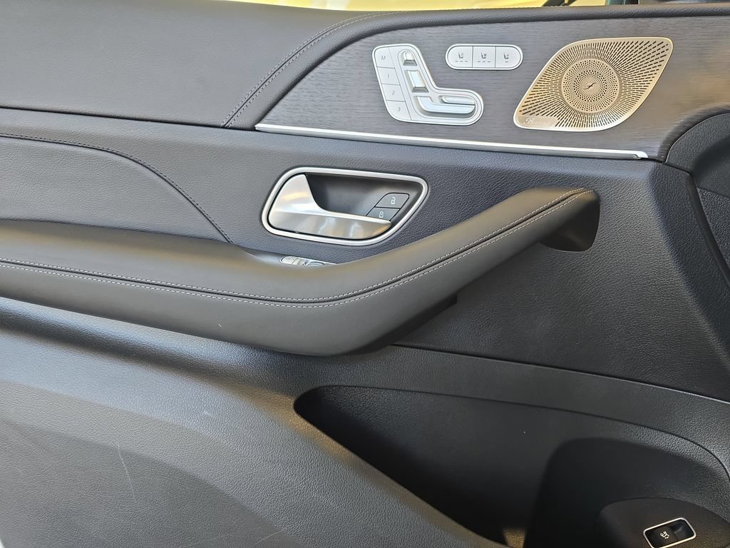 Certified 2025 Mercedes-Benz GLE 53 AMG 4MATIC image 30