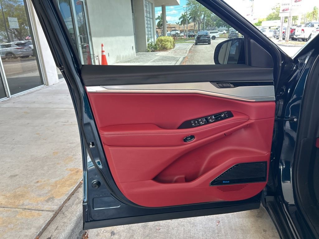 Used 2024 Jeep Wagoneer Launch Edition image 43