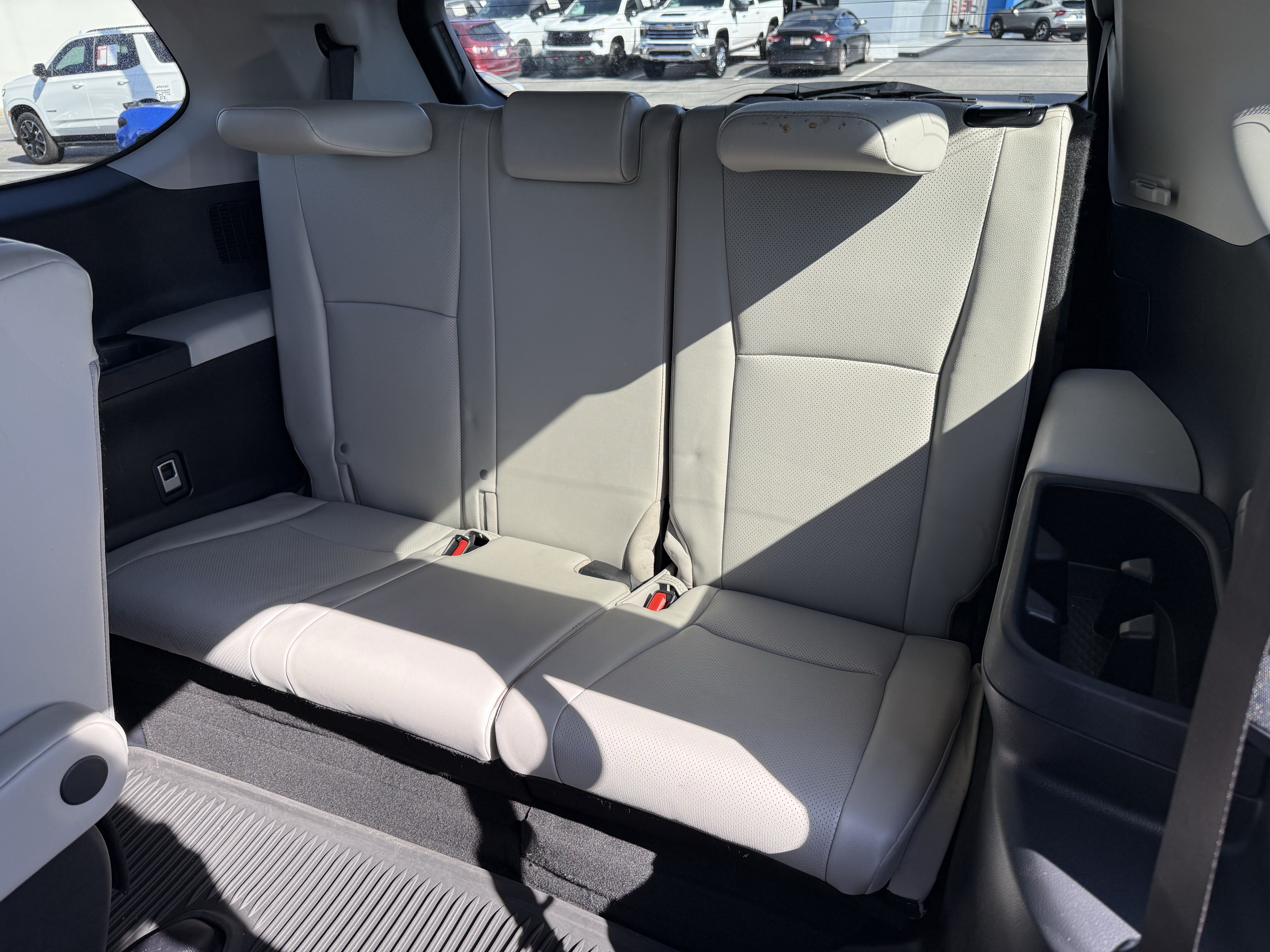 Used 2024 Toyota Grand Highlander FWD image 34