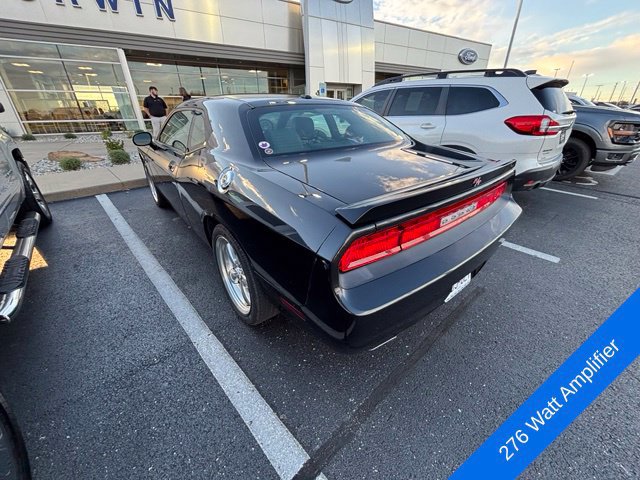 Used 2010 Dodge Challenger R/T RWD image 4