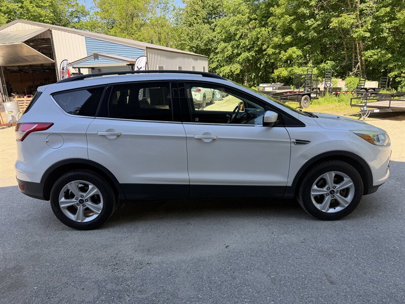 Used 2016 Ford Escape SE w/ SE Leather Comfort Package AWD/4WD image 54