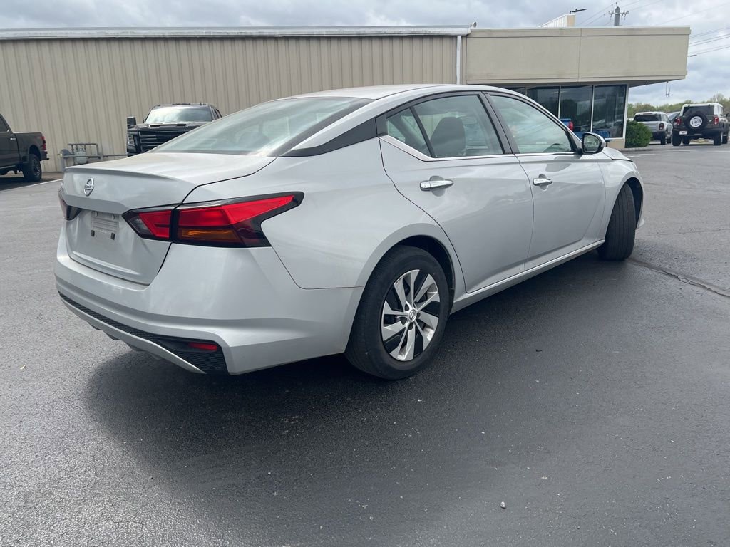 Used 2022 Nissan Altima 2.5 S image 3