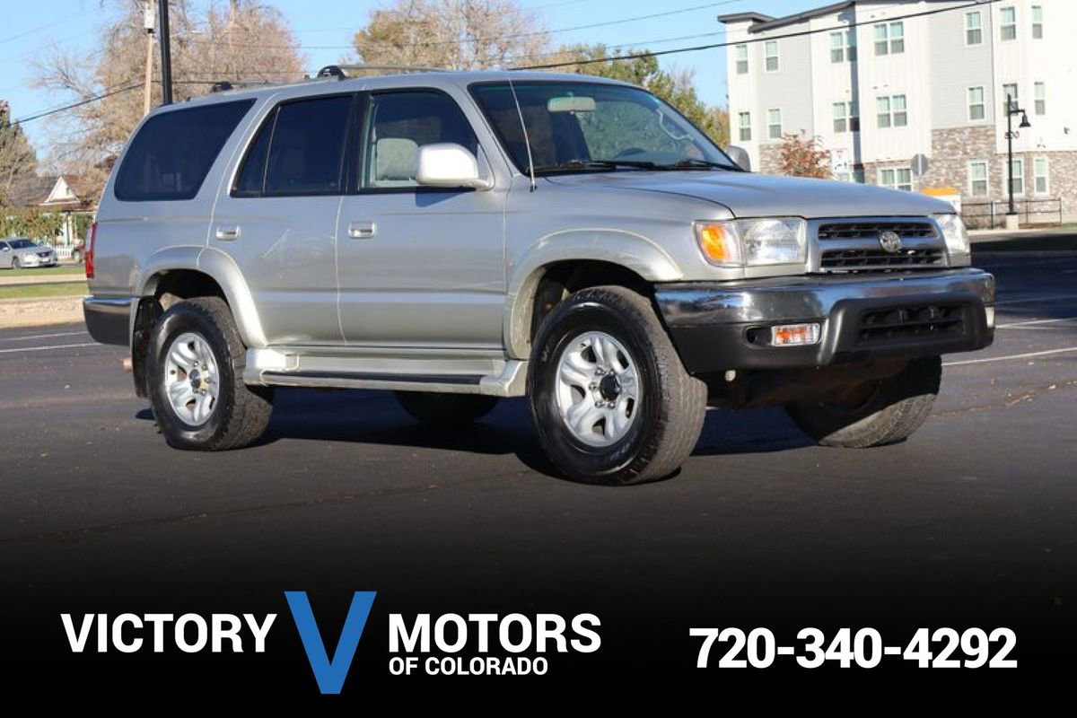 Used 2000 Toyota 4Runner SR5 w/ Upgrade Value Pkg 4 image 1