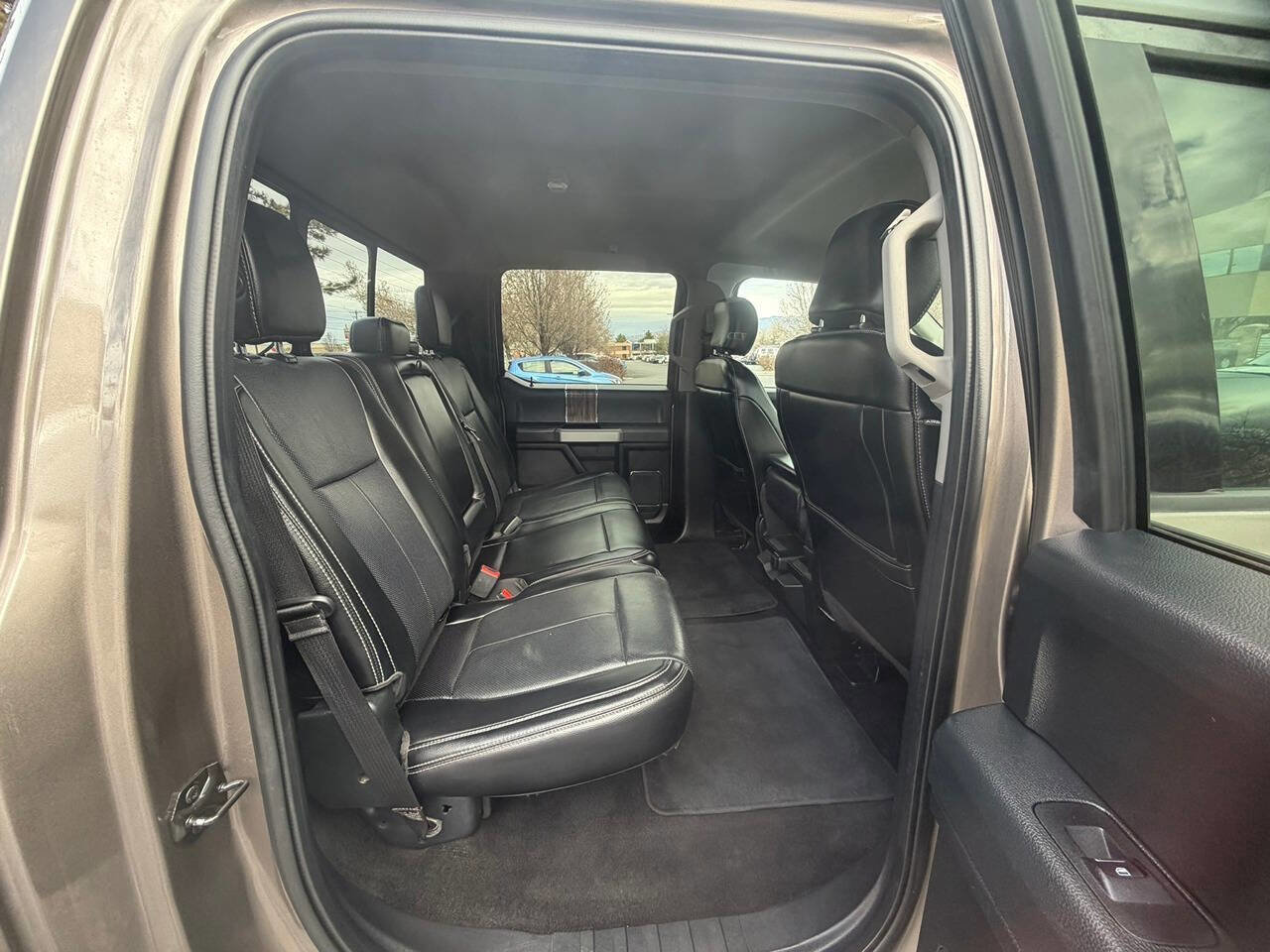Used 2018 Ford F150 Lariat image 28