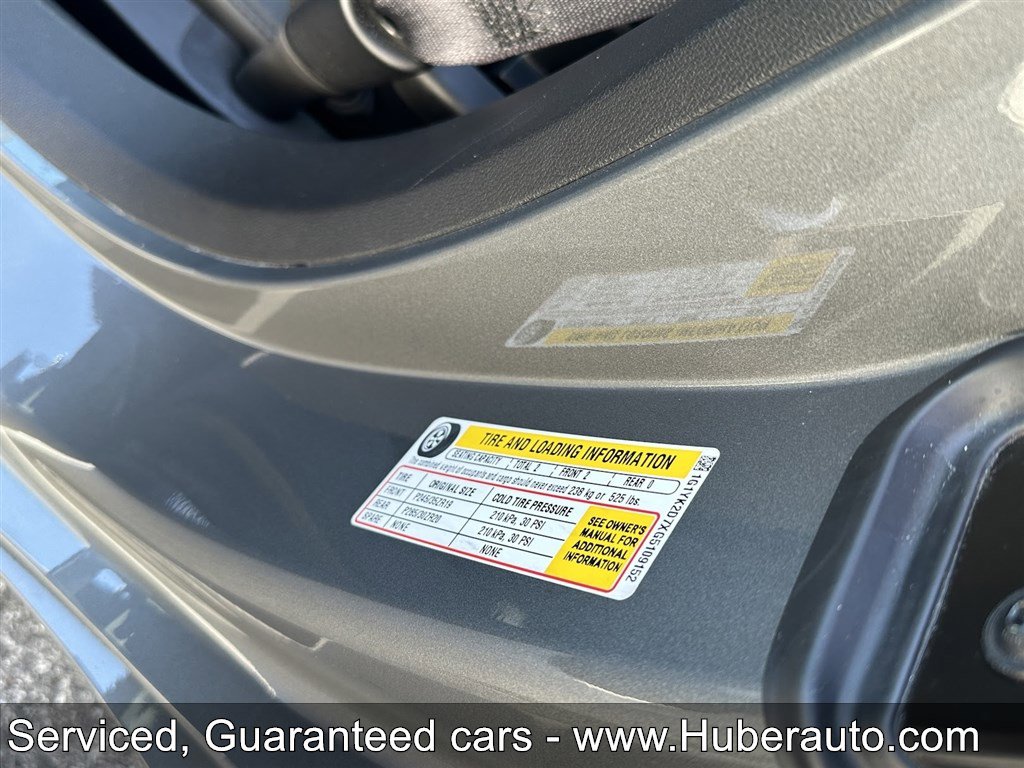 Used 2016 Chevrolet Corvette Stingray Coupe w/ 2LT Preferred Equipment Group image 28