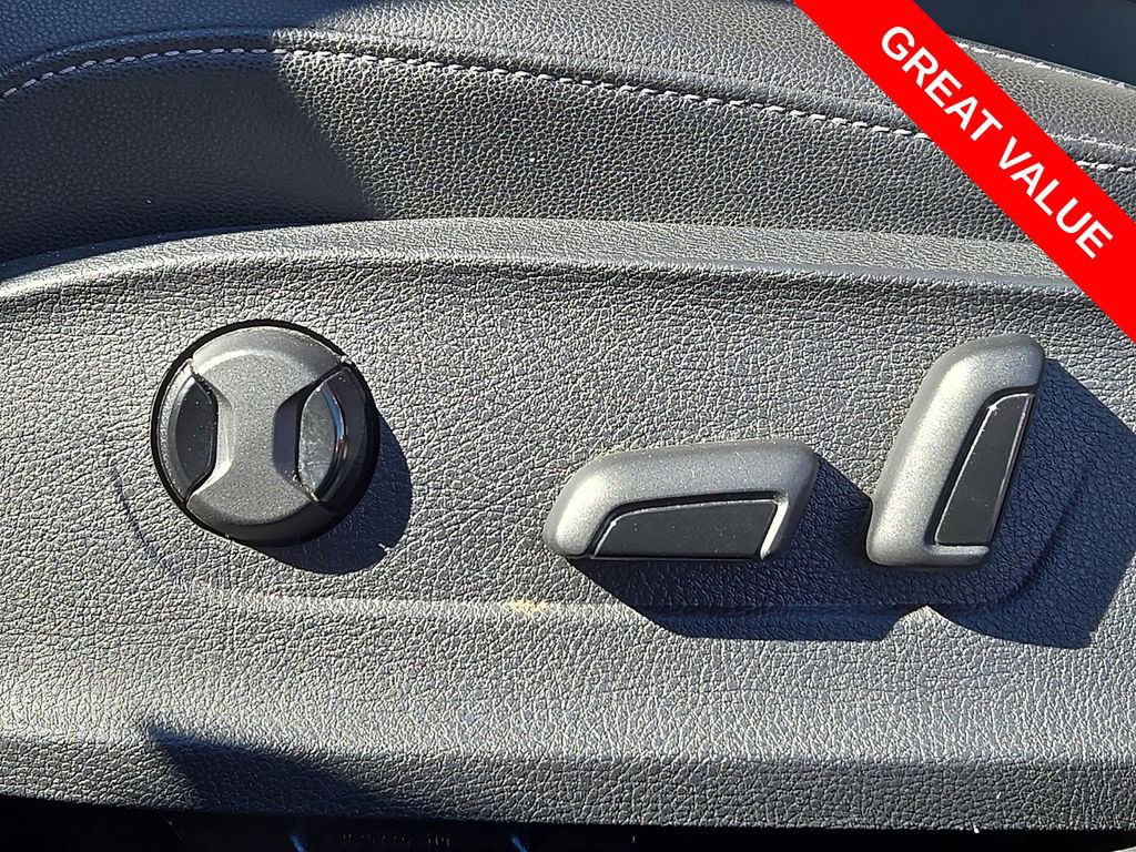 Used 2020 Volkswagen Passat 2.0T R-Line FWD image 26