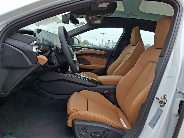 New 2026 Audi A6 Premium Plus AWD/4WD image 9