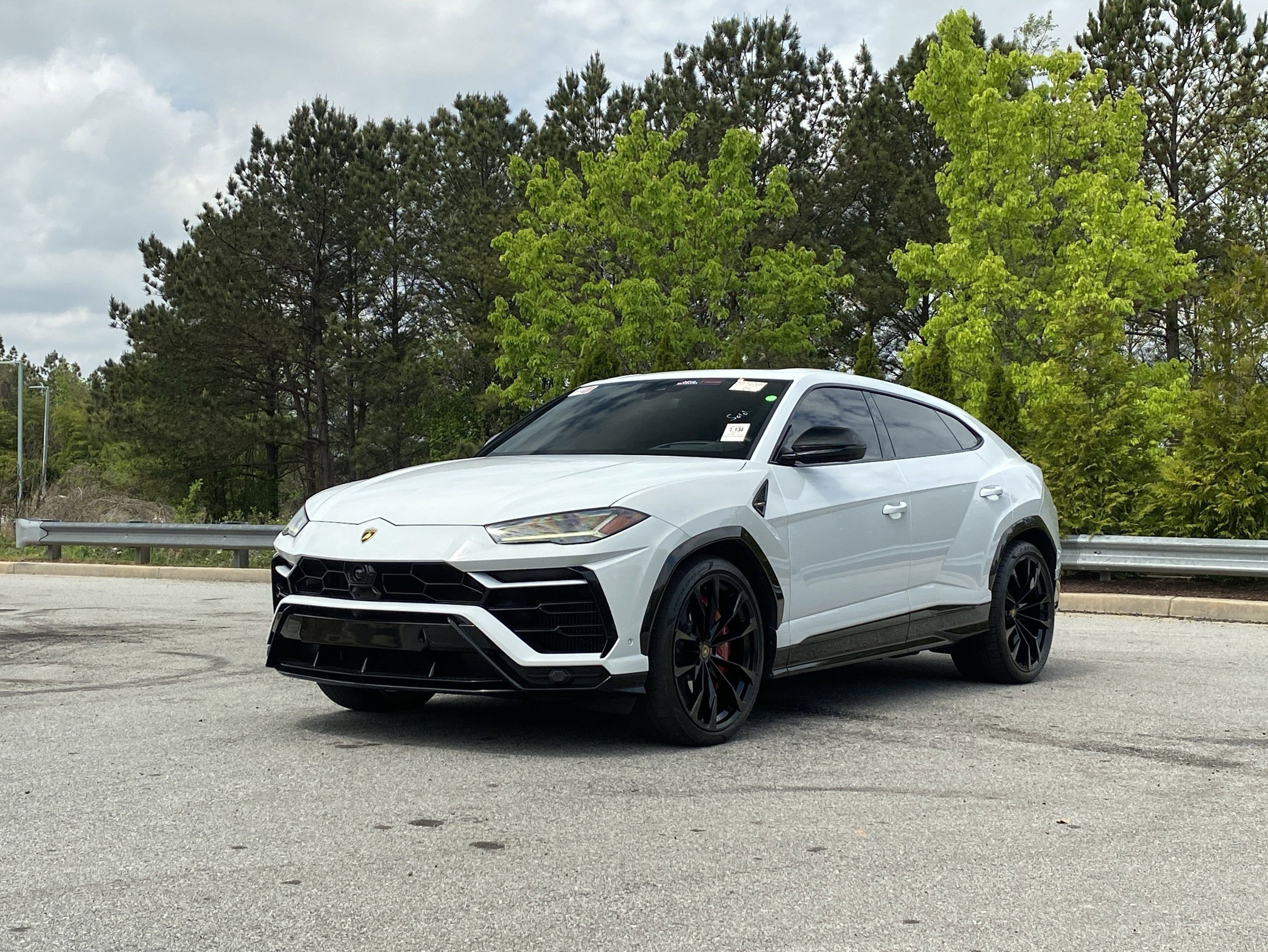 Used 2022 Lamborghini Urus image 11