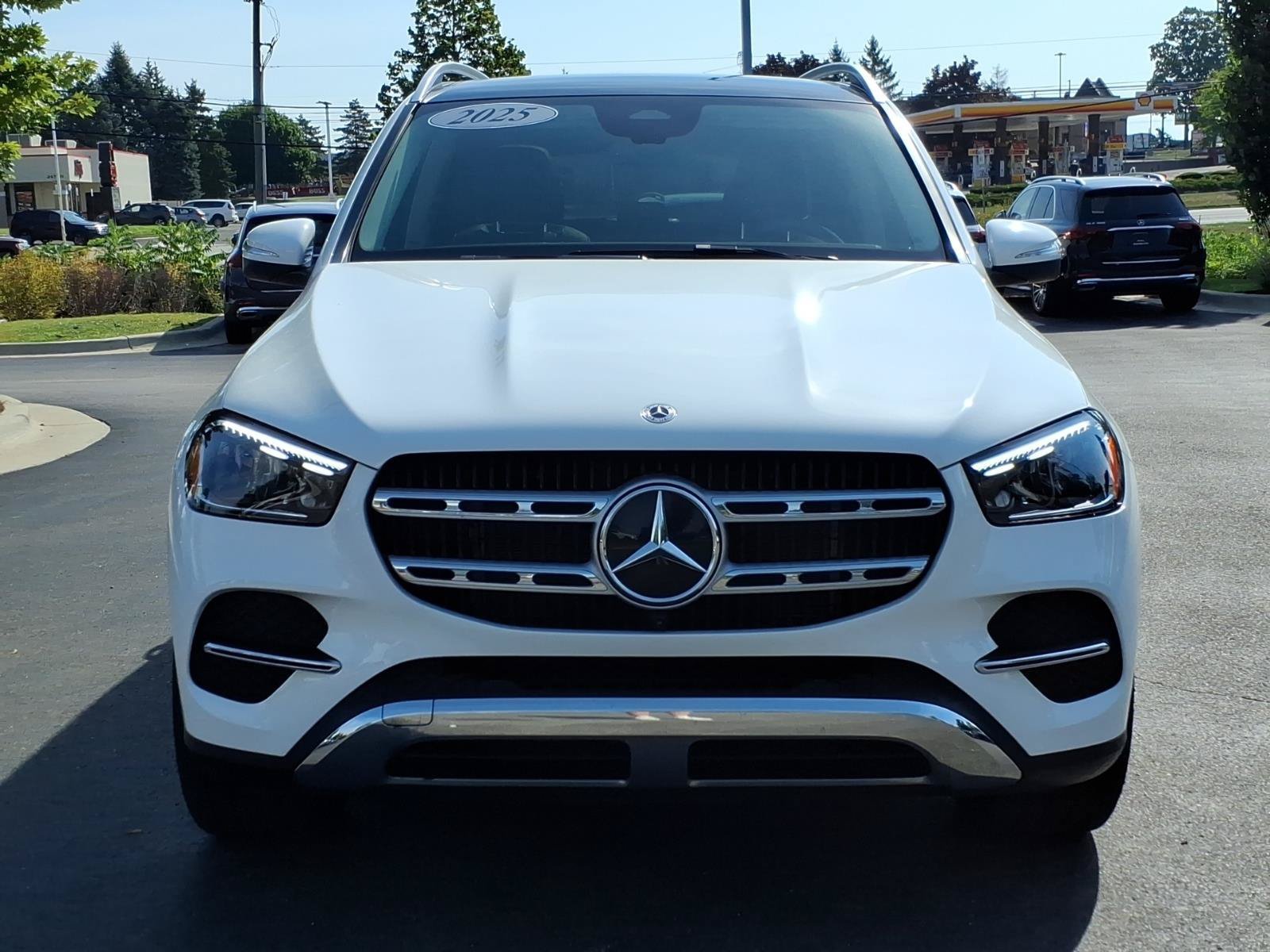 Certified 2025 Mercedes-Benz GLE 350 4MATIC image 9