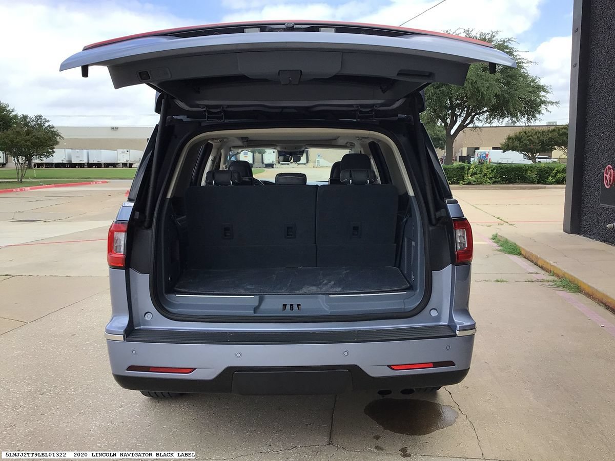 Used 2020 Lincoln Navigator Black Label AWD/4WD image 12