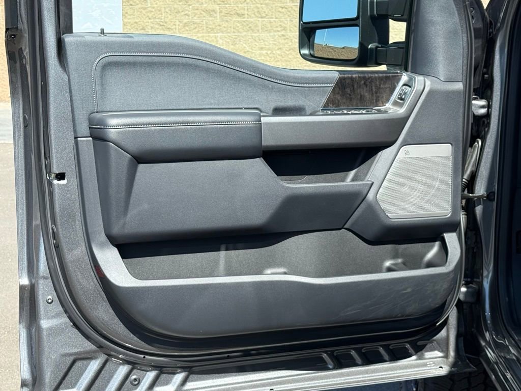 New 2026 Ford F250 4x4 Crew Cab Super Duty image 16