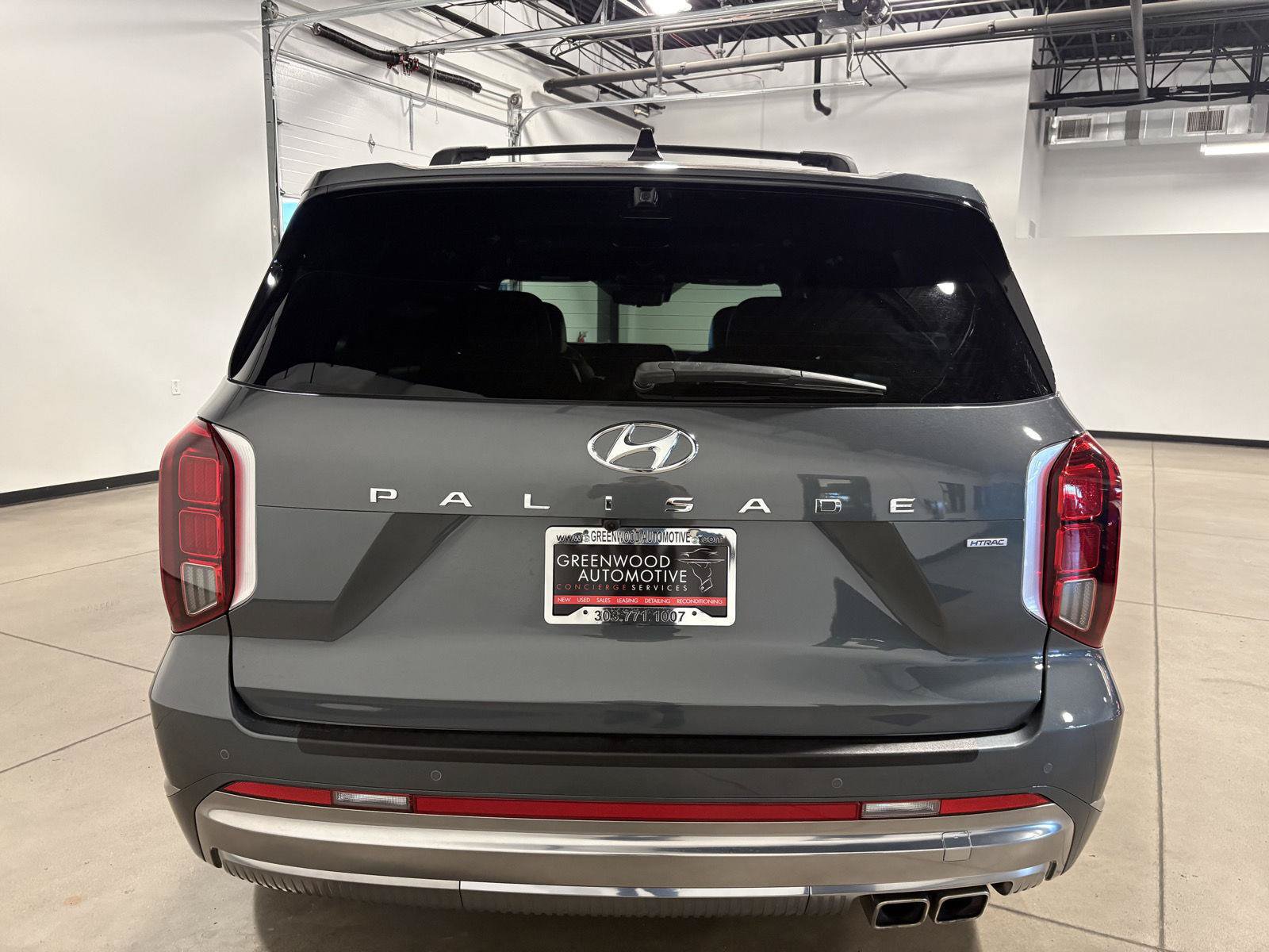 Used 2023 Hyundai Palisade Calligraphy AWD/4WD image 4