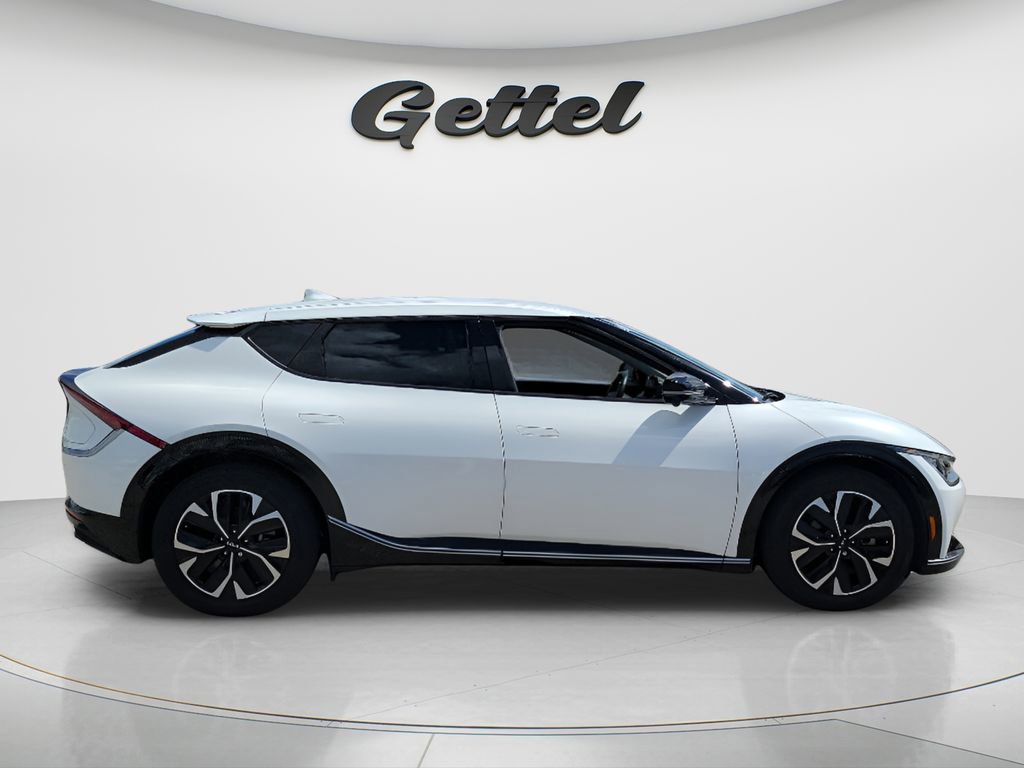 Used 2022 Kia EV6 Wind w/ Wind Technology Package image 11