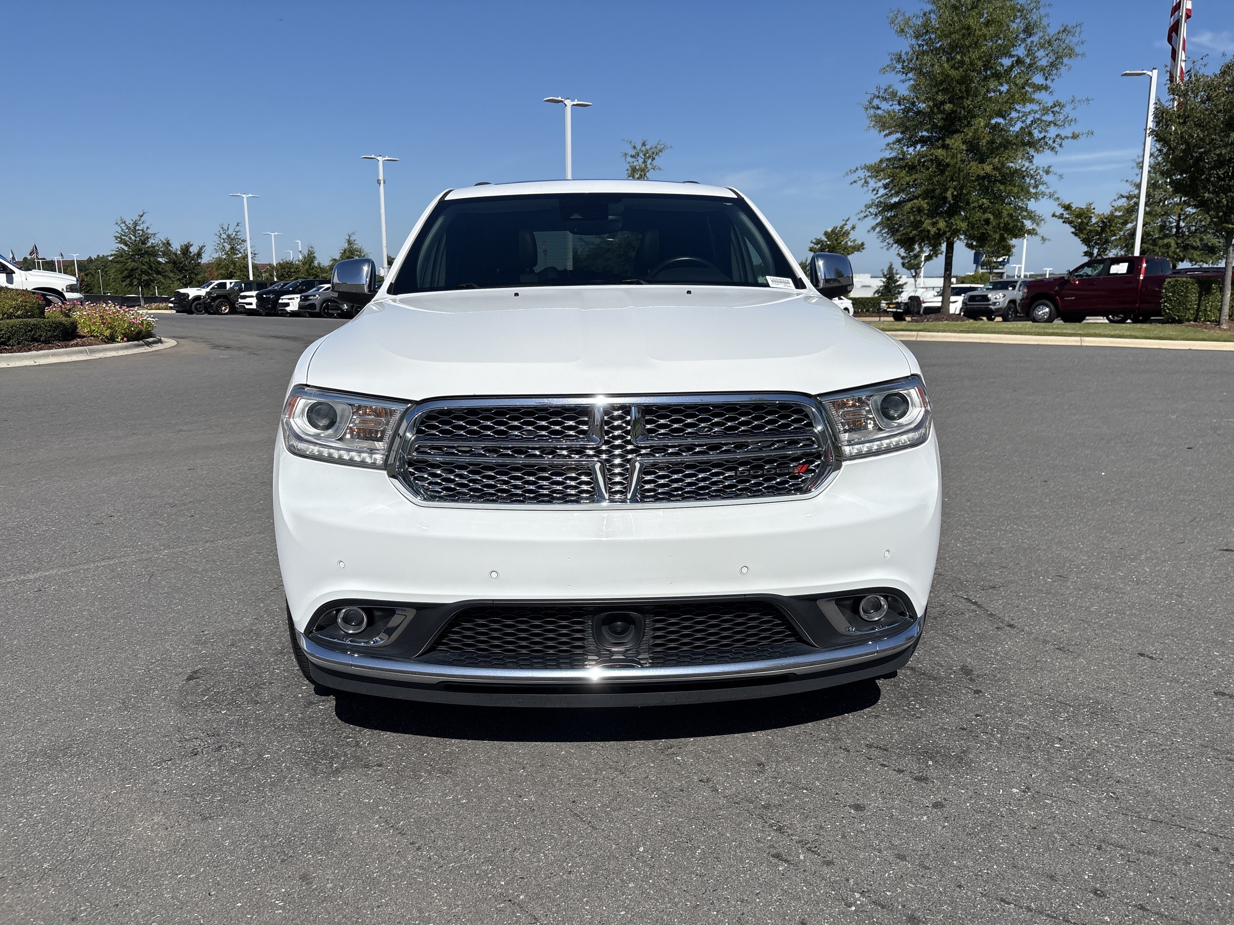 Used 2018 Dodge Durango Citadel w/ Technology Group AWD/4WD image 3