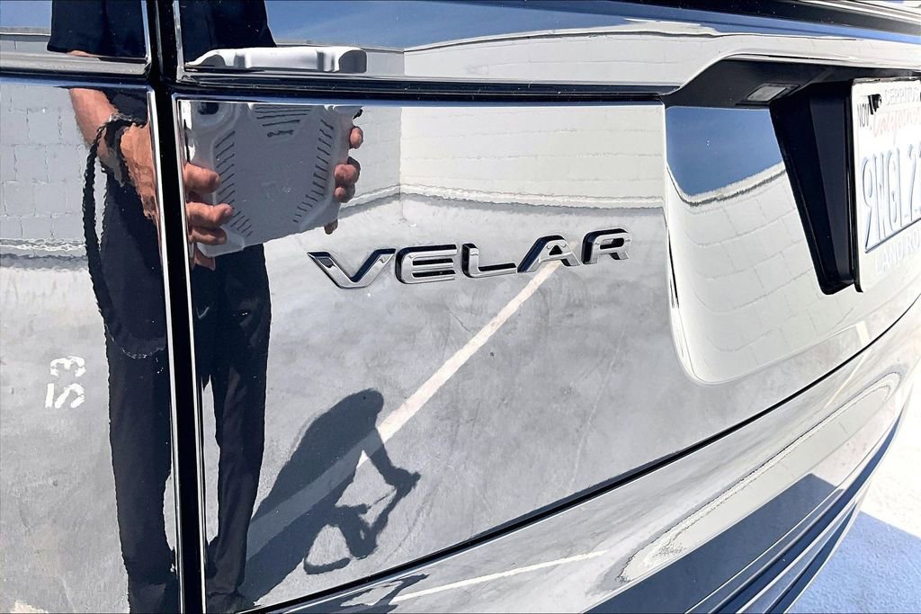Used 2025 Land Rover Range Rover Velar Dynamic SE image 22