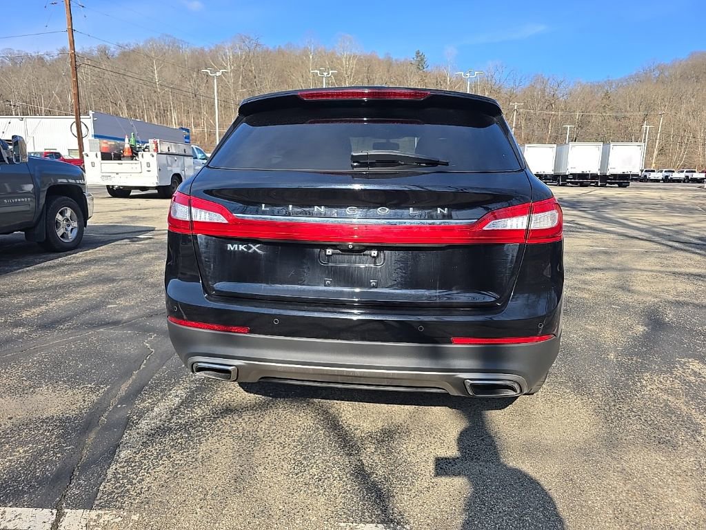 Used 2017 Lincoln MKX Premiere image 5