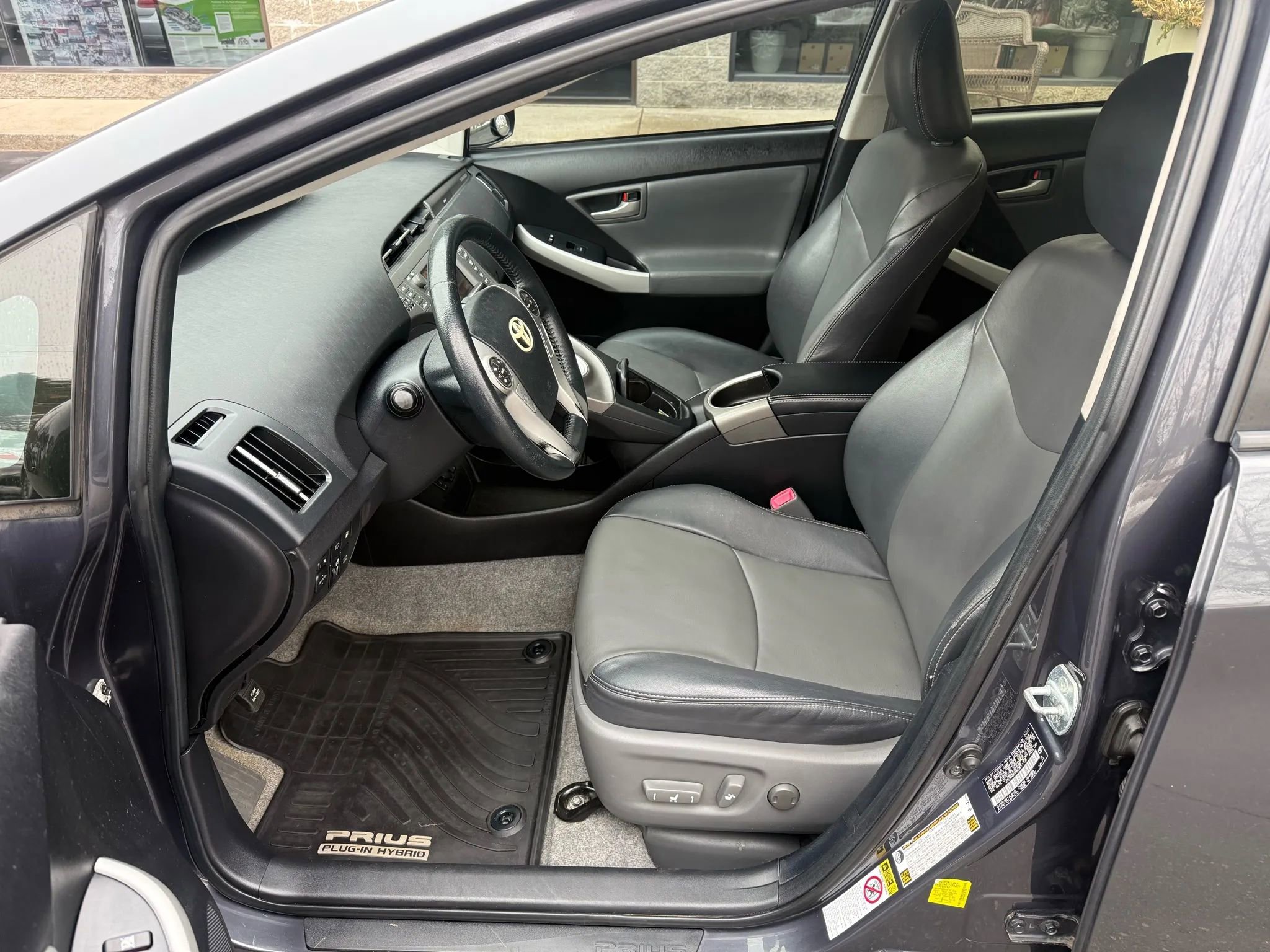 Used 2012 Toyota Prius Prime Advanced image 14