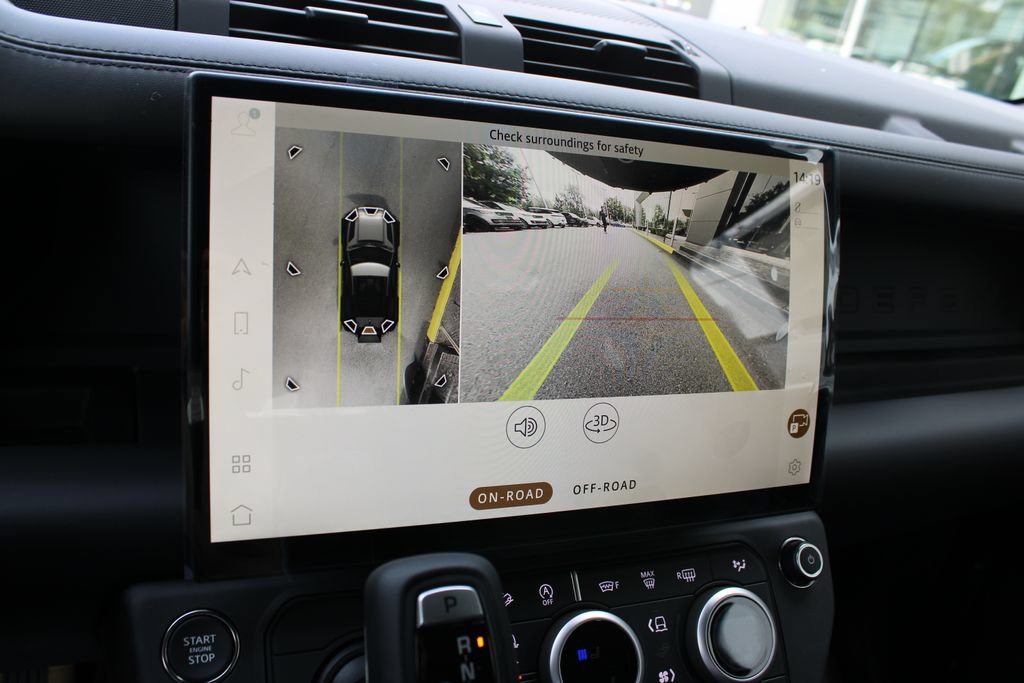 New 2026 Land Rover Defender 90 X-Dynamic SE AWD/4WD image 19