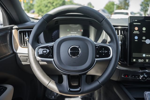 New 2026 Volvo XC60 B5 Plus w/ Protection Package Premier AWD/4WD image 29